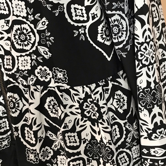 Old Navy dress - Picture 4 of 5